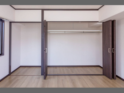 Room4